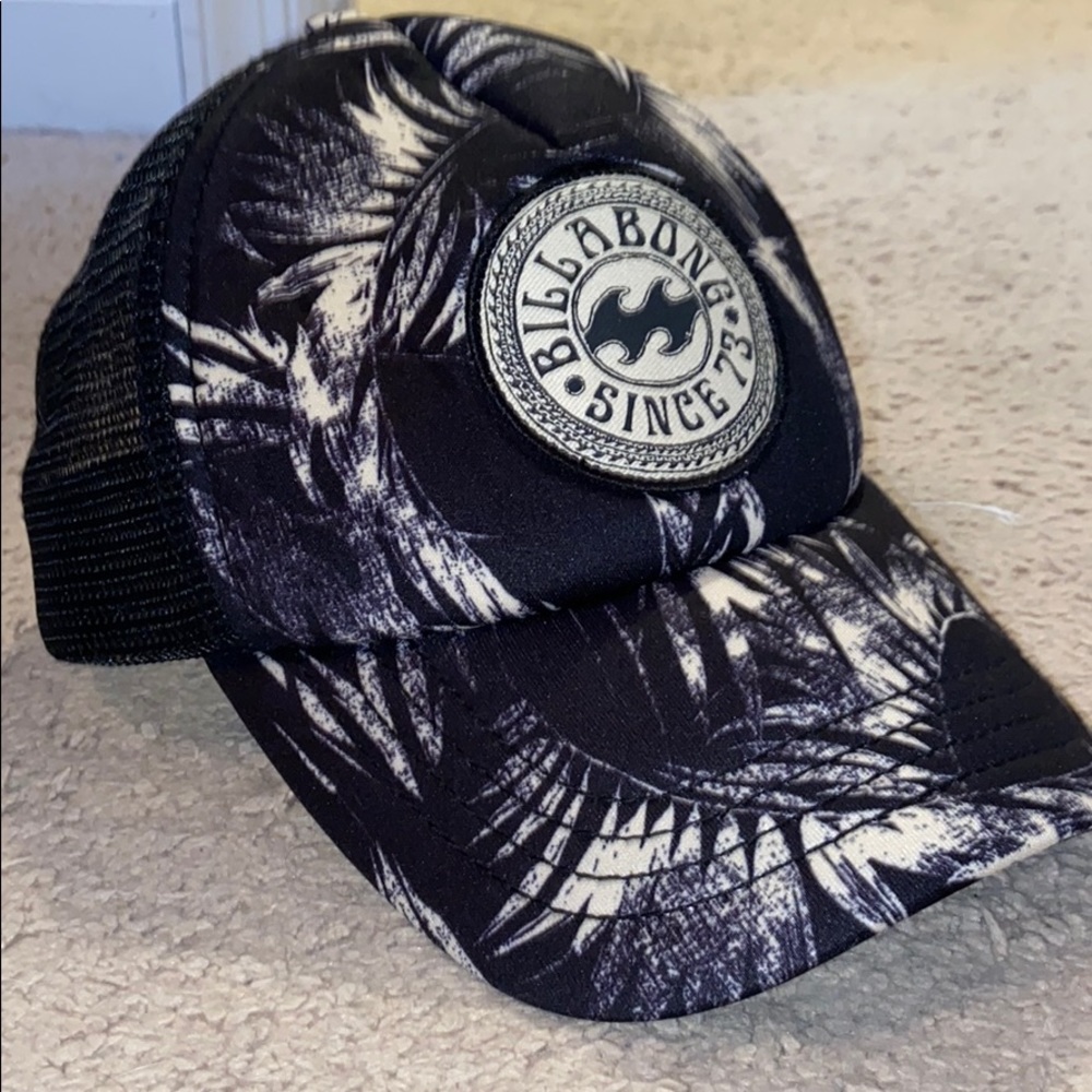 Billabong Mesh Snapback Hat